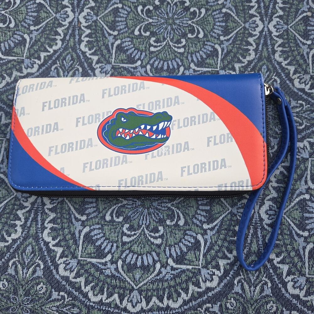 FLORIDA GATORS WOMENS WALLET LADIES WRISTLET ORGANIZER CLUTCH